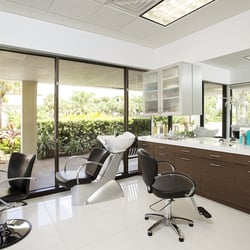 A Suite Salon
