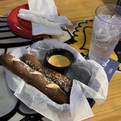 Fricker's Lima - Pretzel Loaves