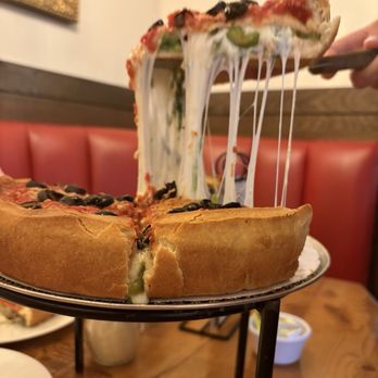 Giordano's - Super Veggie - Deep Dish - Pizza Near Me - Chicago, Illinois Giordano's - Super Veggie - Deep Dish - Pizza Near Me - Chicago, Illinois