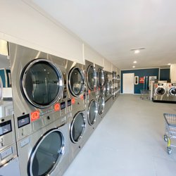 Spinners Laundromat