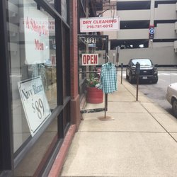 David Dennis Arcade - View of the shop from the street