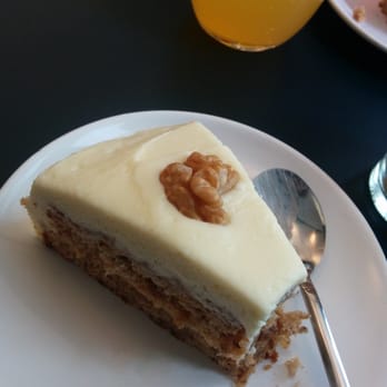 God Save The Cream - Coffee and walnut cake - Breakfast & Brunch Near Me - Ixelles, BRU