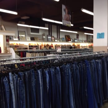 Goodwill On Main - Huge selection of jeans - Thrift Stores Near Me - Ventura, California Goodwill On Main - Huge selection of jeans - Thrift Stores Near Me - Ventura, California