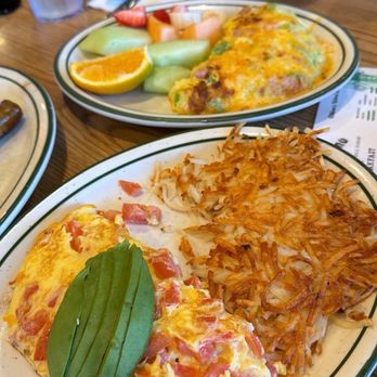 Penfold's Cafe & Bakery - California Omelette - Breakfast & Brunch Near Me - Temecula, California