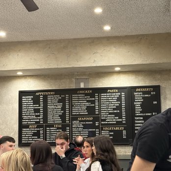 Don Peppe - Italian Near Me - South Ozone Park, New York