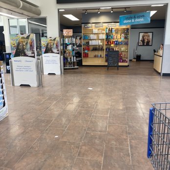 Walmart Supercenter - the inside of the store - Department Stores Near Me - Lapeer, Michigan