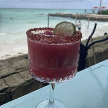 El Timon de Cancun - Strawberry Daiquiri - Mexican Near Me - Cancún, ROO El Timon de Cancun - Strawberry Daiquiri - Mexican Near Me - Cancún, ROO