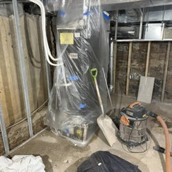 Crown Mold Specialists
