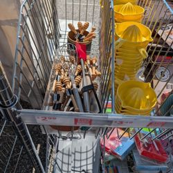 Kitchen Stuff Plus - Honey wooden sticks and more