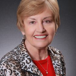 Liz Freeman-RE/MAX Preferred Realty