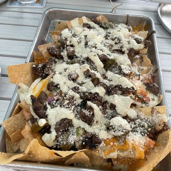 Kai Eats + Drinks - beef nachos - Tacos Near Me - Kailua-Kona, Hawaii