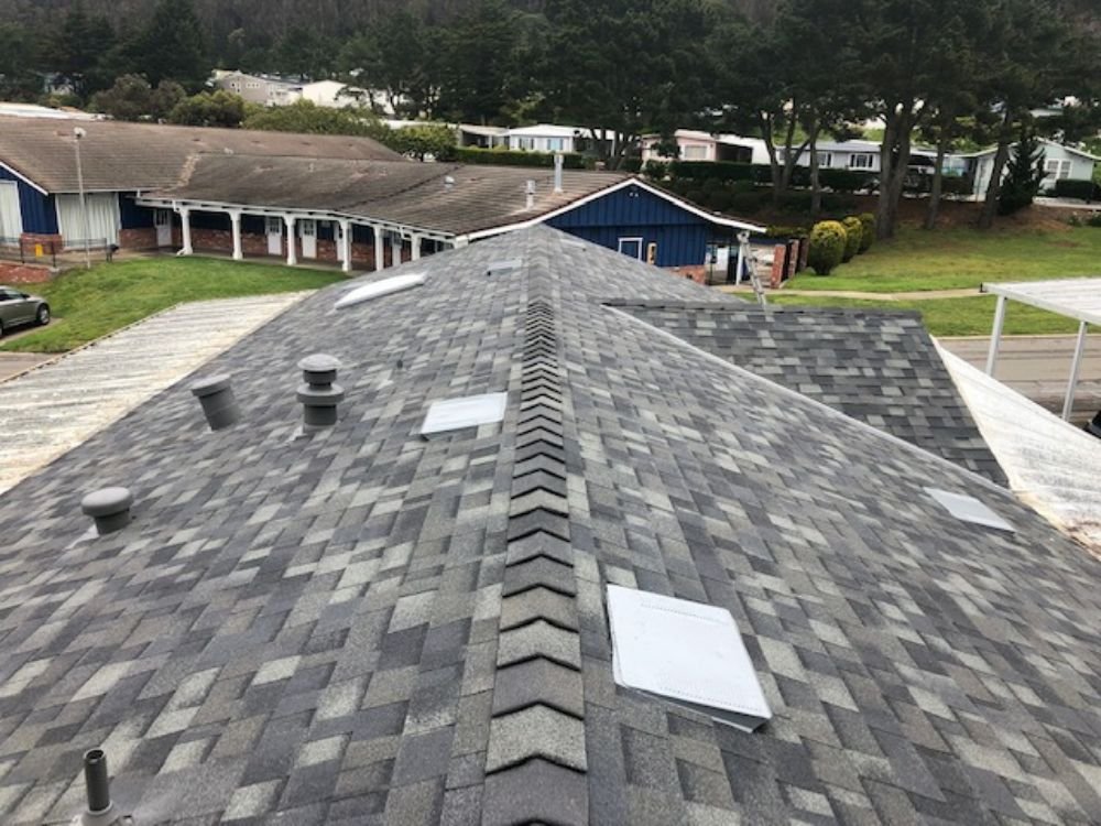 Slide of Barragan Roofing