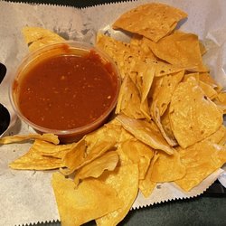Sabor Latino Taqueria - Chips and salsa