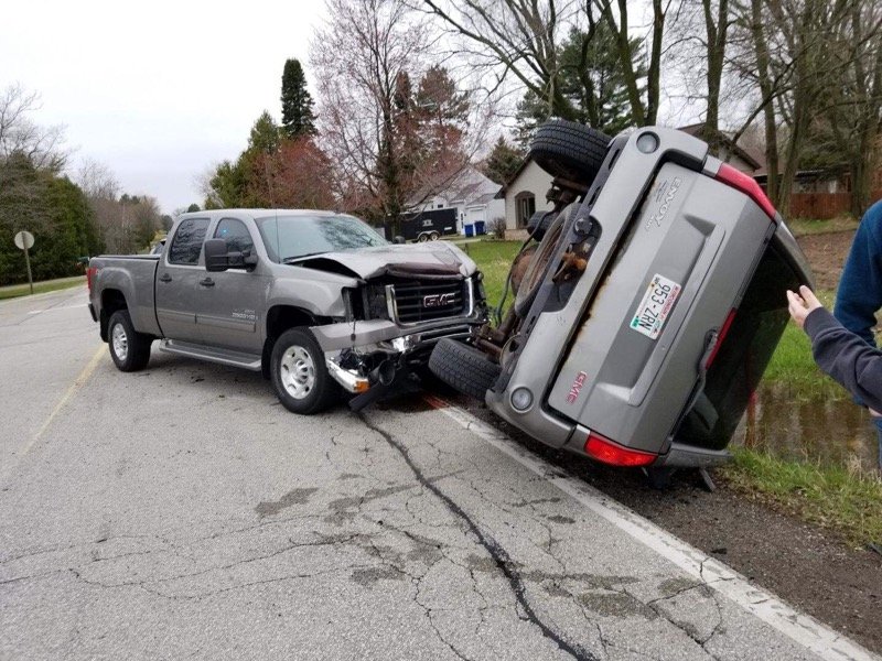 GREEN BAY TOWING AND RECOVERY Updated September 2024 Suamico, Wisconsin Roadside