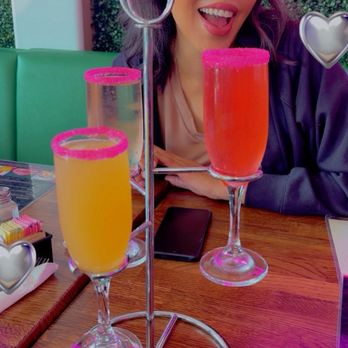 Madres Brunch - Mimosa Flight Special ‍ - Breakfast & Brunch Near Me - Corona, California