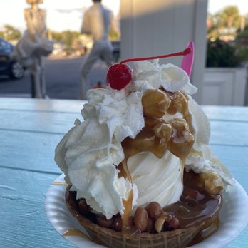 Dairy Joy - One of the fall/holiday sundae specials - Ice Cream & Frozen Yogurt Near Me - Tampa, Florida Dairy Joy - One of the fall/holiday sundae specials - Ice Cream & Frozen Yogurt Near Me - Tampa, Florida