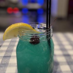 The Barnyard - Mermaid mocktail