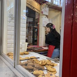 Ben's Cookies