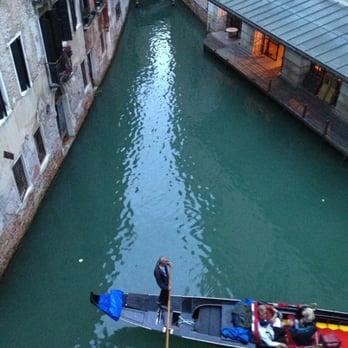 Ad Place - Hotels Near Me - Venezia, VE