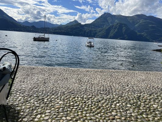 Caffe Varenna by null