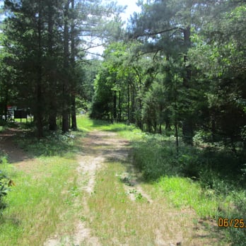 Deep Cut Loop Trail - Hiking Near Me - Manassas, Virginia
