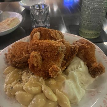 The Nest - Fried chicken, Mac n cheese, mashed potatoes - Southern Near Me - Schenectady, New York