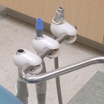 Aspen Dental - Dirty walls, floor, and equipment - Oral Surgeons Near Me - Brooklyn, Ohio Aspen Dental - Dirty walls, floor, and equipment - Oral Surgeons Near Me - Brooklyn, Ohio