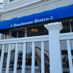 Boathouse Bistro