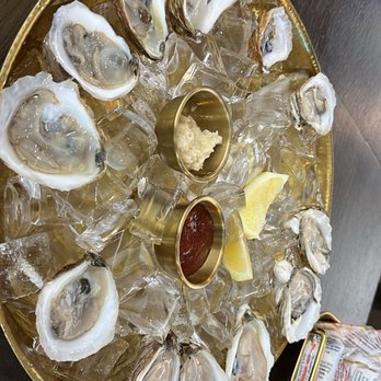 7 Seas Oyster Bar - France on the top. Japan on the bottom. - Seafood Near Me - Houston, Texas