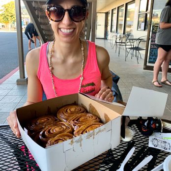 Cinnamon Roll Place - Bakeries Near Me - Kihei, Hawaii Cinnamon Roll Place - Bakeries Near Me - Kihei, Hawaii