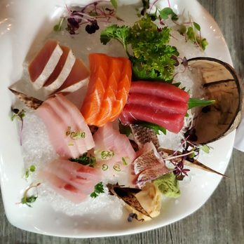 Mito - Sashimi combo. 21 pieces for $35. - Japanese Near Me - Bayside, New York Mito - Sashimi combo. 21 pieces for $35. - Japanese Near Me - Bayside, New York