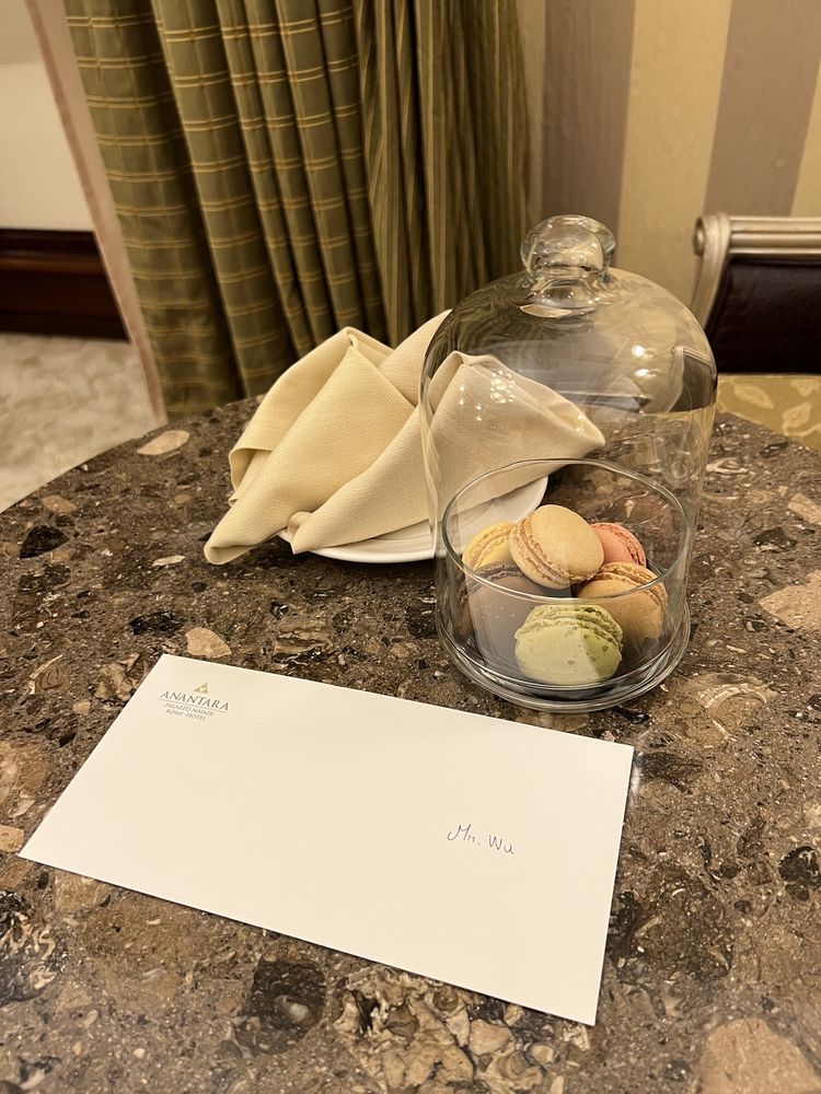 Palazzo Naiadi, The Dedica Anthology, Autograph Collection