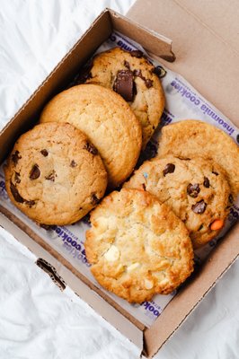 Insomnia Cookies by null