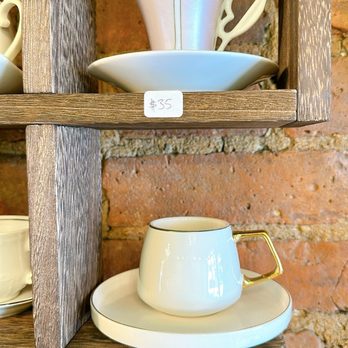 La Belle Tasse - Coffee & Tea Near Me - New York, New York