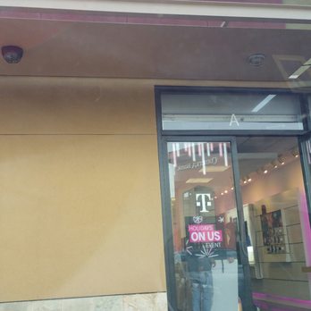 T-Mobile - Storefront is nice - backside better don't look. Very friendly and helpful staff :) - Mobile Phones Near Me - Los Angeles, California T-Mobile - Storefront is nice - backside better don't look. Very friendly and helpful staff :) - Mobile Phones Near Me - Los Angeles, California