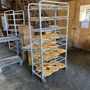 Gizdich Ranch - Rack of pies - Bakeries Near Me - Watsonville, California Gizdich Ranch - Rack of pies - Bakeries Near Me - Watsonville, California