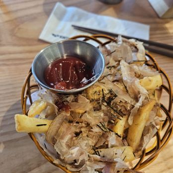 Kinton Ramen Markville - Tokyo fries . Very yummy with fish flakes - Ramen Near Me - Markham, Ontario