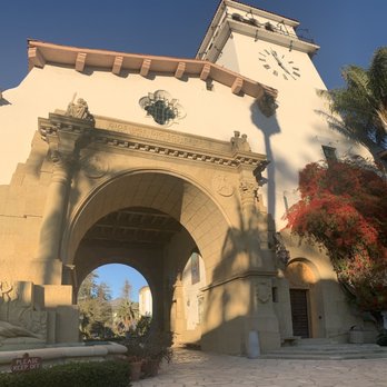 Santa Barbara County Courthouse - Street Parking is available for 15 minutes - Landmarks & Historical Buildings Near Me - Santa Barbara, California Santa Barbara County Courthouse - Street Parking is available for 15 minutes - Landmarks & Historical Buildings Near Me - Santa Barbara, California