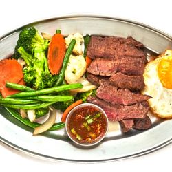 Suross Thai Bistro - Skirt Steak n Egg