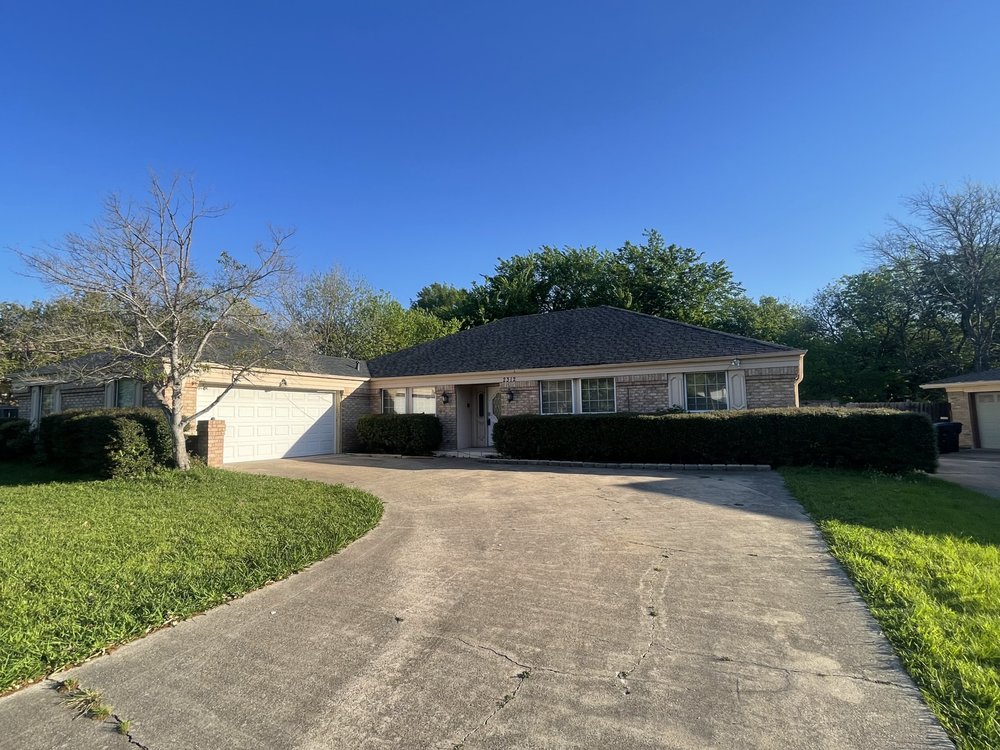 Slide of 4W Roofing & Construction