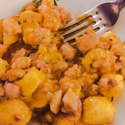 Al Pestello - Homemade gnocchi with seafood sauce