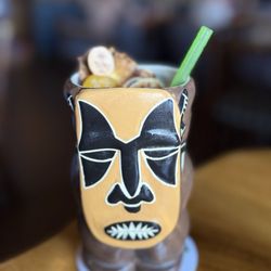 Trader Vic's - Bumbu Hunter
