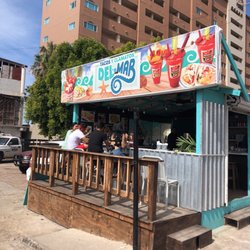 Tacos y Clamatos del Mar - Stand