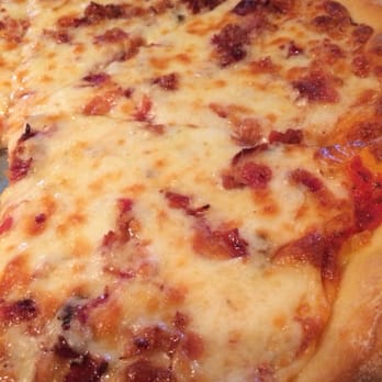 Giovanni's Pizzeria & Kitchen - Real cheese, made in house sauce, fresh in house made crust, hand tossed :) - Pizza Near Me - Orlando, Florida Giovanni's Pizzeria & Kitchen - Real cheese, made in house sauce, fresh in house made crust, hand tossed :) - Pizza Near Me - Orlando, Florida