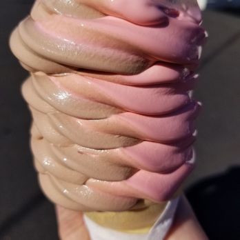 Martha's Dandee Creme - Raspberry chocolate twist - Ice Cream & Frozen Yogurt Near Me - Queensbury, New York Martha's Dandee Creme - Raspberry chocolate twist - Ice Cream & Frozen Yogurt Near Me - Queensbury, New York