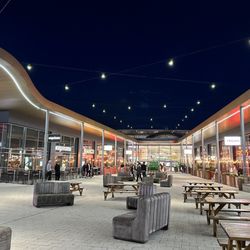 White Rose Shopping Centre