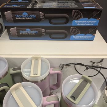 Showcase - Stormbuddy umbrellas and drinkware - Toy Stores Near Me - Winnipeg, Manitoba Showcase - Stormbuddy umbrellas and drinkware - Toy Stores Near Me - Winnipeg, Manitoba