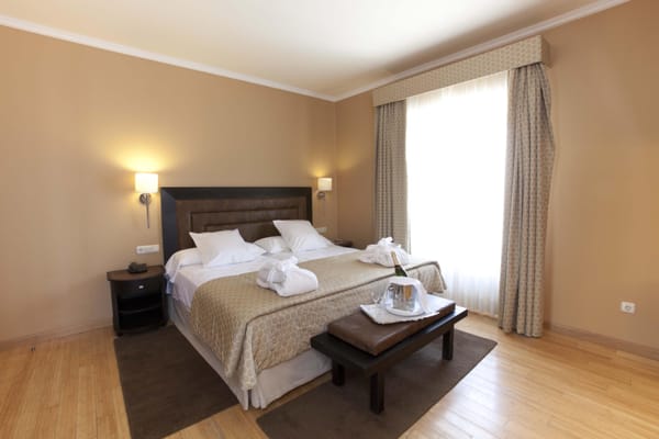 Hotel Hospes Palacio de Arenales & Spa Cáceres by null