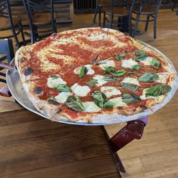 Large 25" pizza (half cheese, half margarita) Large 25" pizza (half cheese, half margarita)