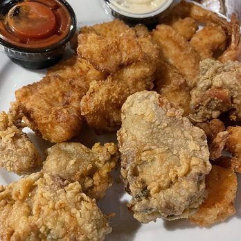 Tubby's Tank House - Seafood Near Me - Savannah, Georgia